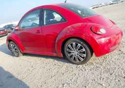 2006 VOLKSWAGEN NEW BEETLE 2.5