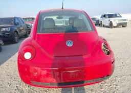 2006 VOLKSWAGEN NEW BEETLE 2.5