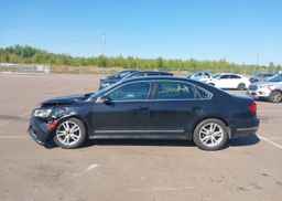2016 VOLKSWAGEN PASSAT 1.8 TSI TRENDLINE