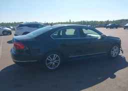 2016 VOLKSWAGEN PASSAT 1.8 TSI TRENDLINE