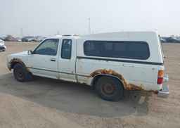 1992 TOYOTA PICKUP 1