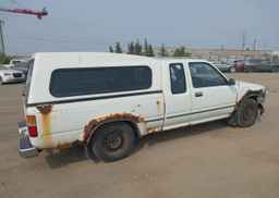 1992 TOYOTA PICKUP 1