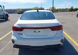 2022 KIA FORTE EX