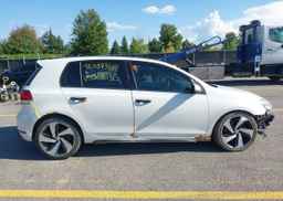 2013 VOLKSWAGEN GTI