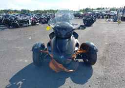 2011 CAN-AM SPYDER ROADSTER RS