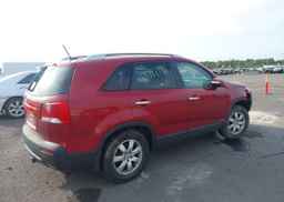2012 KIA SORENTO LX