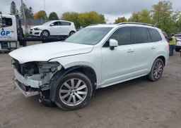 2017 VOLVO XC90 T6 MOMENTUM