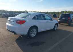 2012 CHRYSLER 200 LX