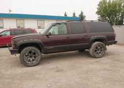 1997 GMC SUBURBAN K1500