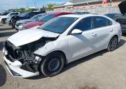 2023 KIA FORTE EX
