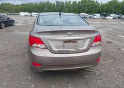 2012 HYUNDAI ACCENT GL