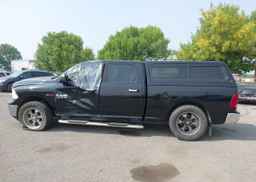 2016 RAM 1500 SLT
