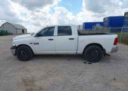 2016 RAM 1500 ST