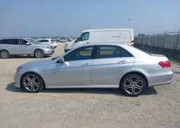 2014 MERCEDES-BENZ E 250 BLUETEC 4MATIC