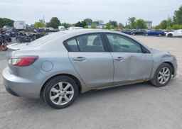 2010 MAZDA 3 I