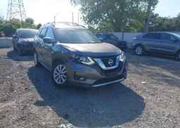 2017 NISSAN ROGUE SV