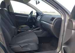 2007 VOLKSWAGEN RABBIT 5-DOOR