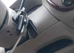2002 FORD F-150 LARIAT