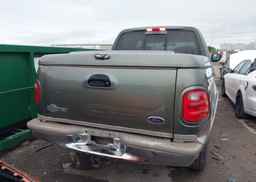 2002 FORD F-150 LARIAT