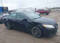 2011 TOYOTA CAMRY LE