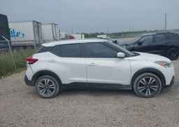 2020 NISSAN KICKS SV