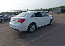 2012 CHRYSLER 200 LX