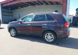 2014 KIA SORENTO LX