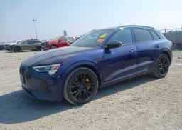 2022 AUDI E-TRON PREMIUM