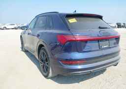 2022 AUDI E-TRON PREMIUM