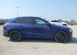 2022 AUDI E-TRON PREMIUM