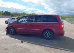 2014 CHRYSLER TOWN & COUNTRY S