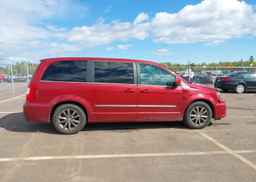2014 CHRYSLER TOWN & COUNTRY S