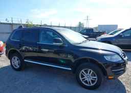 2009 VOLKSWAGEN TOUAREG