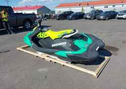 2021 SEADOO SPARK TRIXX