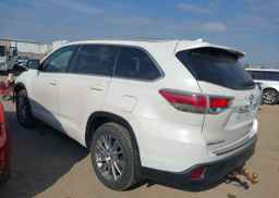 2016 TOYOTA highlander xle