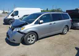 2017 TOYOTA SIENNA 7 PASSENGER