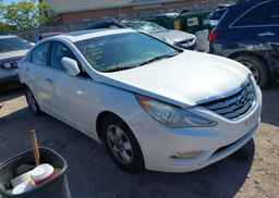 2011 HYUNDAI SONATA LIMITED