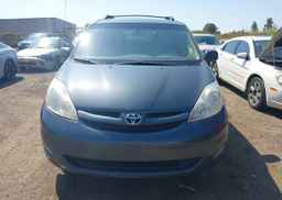 2008 TOYOTA SIENNA