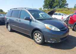 2008 TOYOTA SIENNA