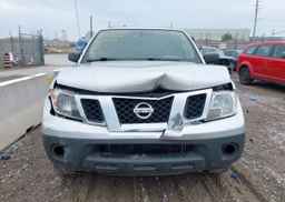 2015 NISSAN Frontier s