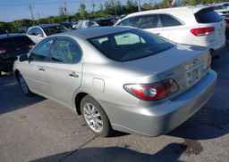 2002 LEXUS ES 300