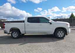 2025 CHEVROLET SILVERADO K1500 LT