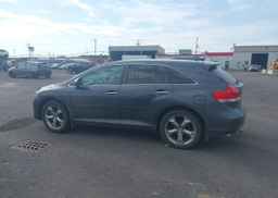 2010 TOYOTA VENZA