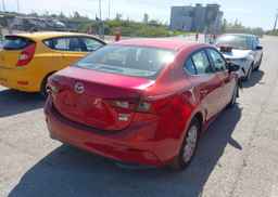 2018 MAZDA 3 GS