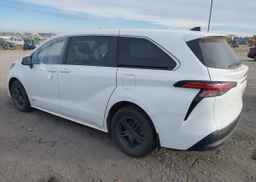 2021 TOYOTA SIENNA LE 8-PASSENGER