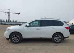 2016 NISSAN PATHFINDER PLATINUM