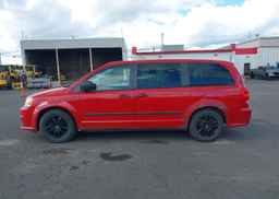 2013 DODGE GRAND CARAVAN SE