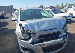 2014 CHEVROLET SONIC LS AUTO