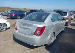 2014 CHEVROLET SONIC LS AUTO