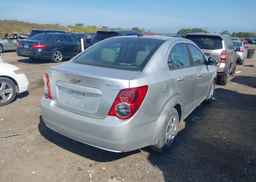 2014 CHEVROLET SONIC LS AUTO
